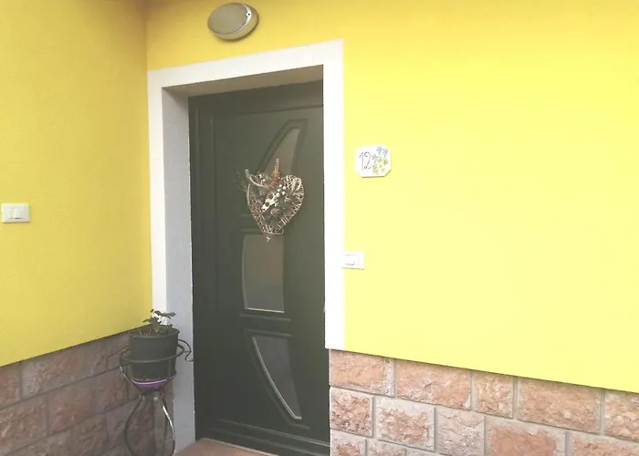 Lejlighed Residenze Dolomitiche La Casa Gialla