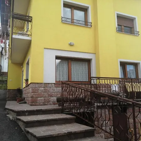 Residenze Dolomitiche La Casa Gialla * Calalzo di Cadore