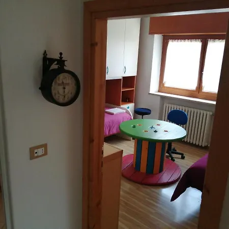 Residenze Dolomitiche La Casa Gialla Lejlighed Calalzo di Cadore